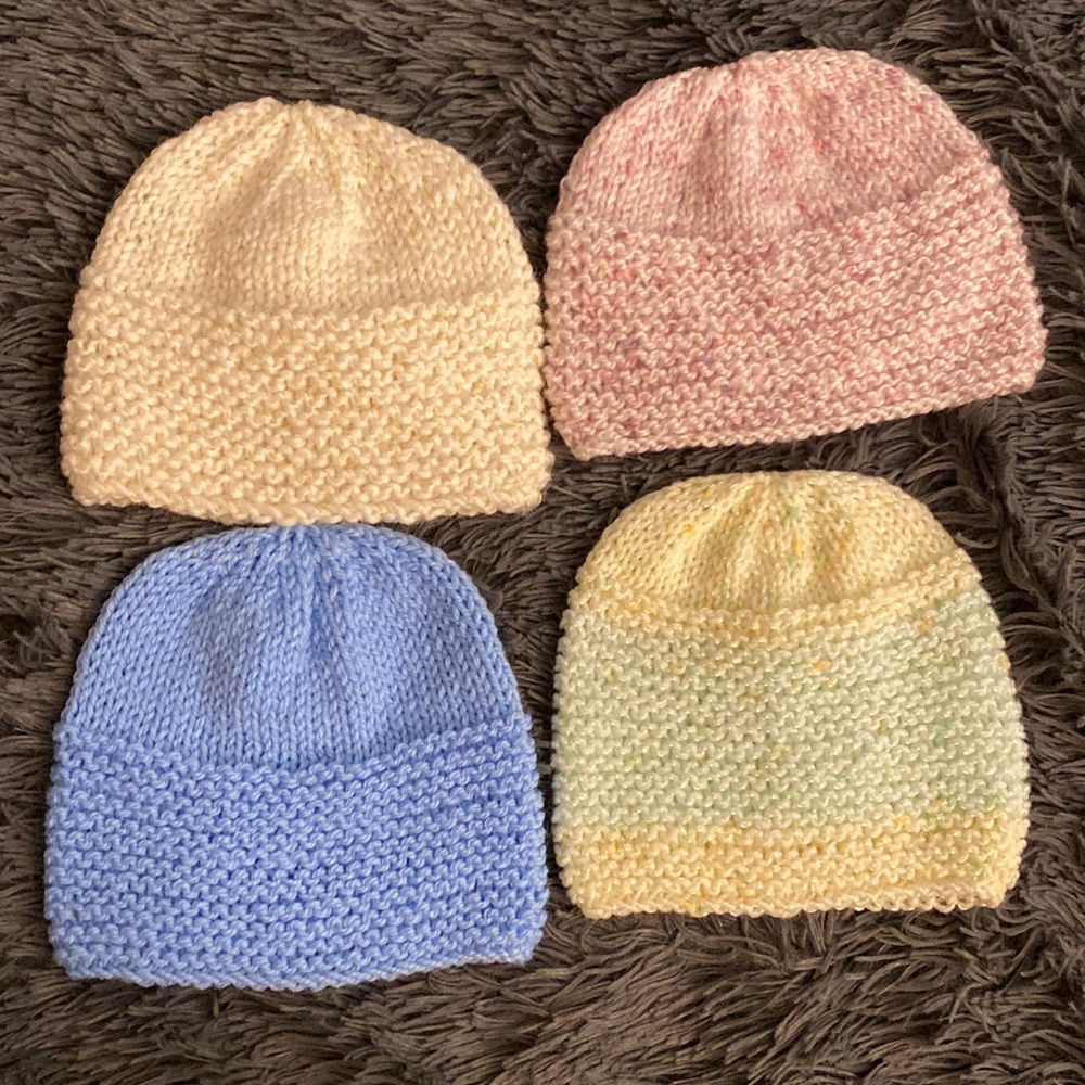 4 baby hats